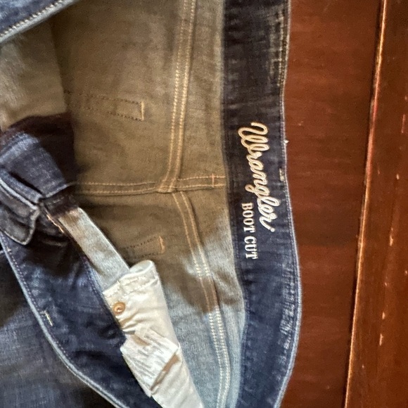 Wrangler bootcut jeans - Picture 4 of 7